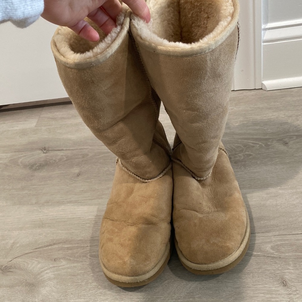 UGG classic tall